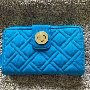 Vera Bradley RFID Turnlock wallet